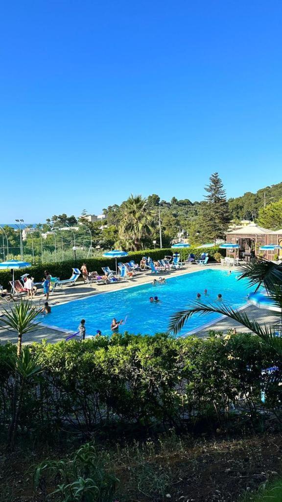Camping Villaggio Internazionale San Menaio Ngoại thất bức ảnh