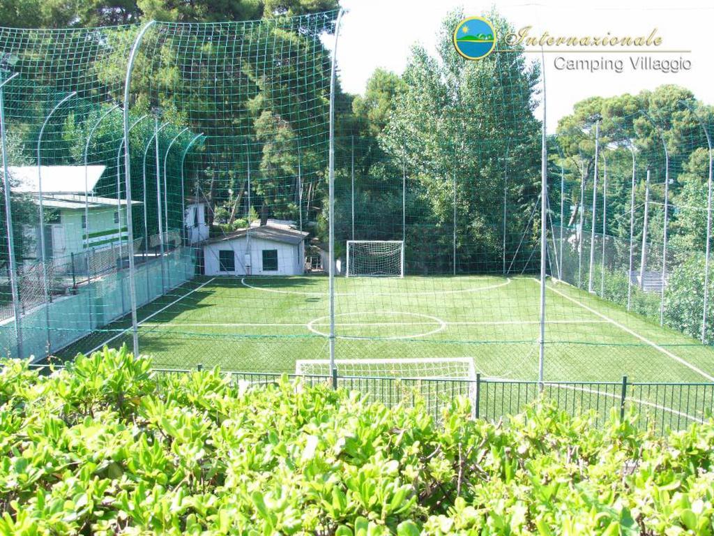 Camping Villaggio Internazionale San Menaio Ngoại thất bức ảnh